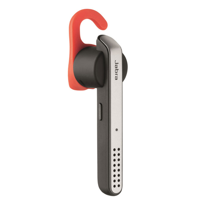 Jabra Stealth Bluetooth-гарнитура100-99800000-77 Jabra Stealth Bluetooth-гарнитура100-99800000-77Jabra Stealth поднимает гарнитуры Bluetooth на новый уровень, предлагая преимущества революционной технологии аккумуляторов microPOWER, которая позволяет значительно уменьшать размеры устройств, более длительное время работы в режиме разговора и более высокий комфорт.Удаленный доступ к Siri/Google Now:Держите свой смартфон в кармане. Благодаря Jabra Stealth Siri и Google Now всегда под рукой. Просто нажмите специальную кнопку на гарнитуре, чтобы удаленно активировать и воспользоваться Siri или Google Now на смартфоне. Звук класса Премиум - никакого шума:В Jabra Stealth применены новейшие и самые передовые технологии улучшения звука. Noise Blackout устраняет фоновый шум из ваших разговоров, что вместе с HD voice гарантирует кристально чистое звучание речи для обоих абонентов.Улучшенный комфорт:Jabra Stealth дарит пользователю совершенно новый уровень комфорта. Гарнитура значительно меньше и легче, а масса гарнитуры оптимально распределена вокруг уха. Она настолько компакта и удобна, что вы даже не будете замечать ее в процессе носки.Рекомендуемое приложение для Jabra Stealth:Если вы случайно потеряете гарнитуру, функция Find My Jabra (Найти устройство Jabra) приложения Jabra Assist поможет вам ее найти.Приложение предоставляет географические данные того места, где гарнитура Jabra Stealth включалась в последний раз.