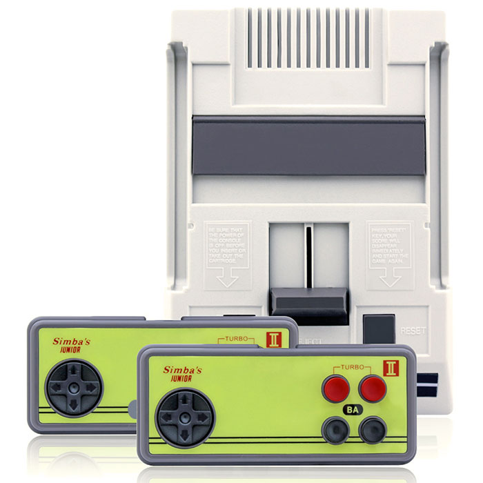 Игровая приставка Simbas Battletanks 260 игрVG-813 Игровая приставка Simbas Battletanks 260 игрVG-813Simbas Battletanks - надежная и проверенная временем игровая консоль с набором самых захватывающих игр и световым пистолетом в комплекте! Просто подключите консоль к телевизору посредством AV-кабеля и окунитесь в волшебный мир 8-битного геймплея. В комплекте - набор игр военной тематики, в том числе легендарная игра Battlecity: разработайте свою стратегию боя и приведите свой «танчик» к победе, используя весь арсенал «танкового боя»!