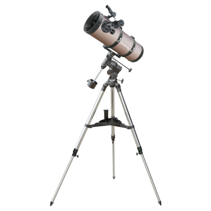 Bresser Pluto 114х500 телескоп17807 Bresser Pluto 114х500 телескоп17807Небольшой телескоп-рефлектор Bresser Pluto 114/500 удобен для любителей путешествий, поскольку его можно перевозить с собой. Он подойдет и новичку, и более опытному любителю астрономии. Но даже при своих миниатюрных размерах Bresser Pluto 114/500 отличается качественной оптикой и дает изображение высокого качества, а кроме того, телескоп оснащен достаточно большим зеркалом, которое дает широкое поле зрения.Вам удастся разглядеть лунные разломы и кратеры даже небольшого диаметра, посмотреть, как марсианская осень сменяет марсианское лето. Также Вашему взору будут доступны все планеты вплоть до Нептуна, яркие кометы, слабые звезды и яркие далекие туманности, скопления и галактики. Искатель поможет выполнить быстрый и точный поиск нужного объекта. А с помощью удобной экваториальной монтировки можно будет с легкостью отслеживать суточное движение небесных тел.