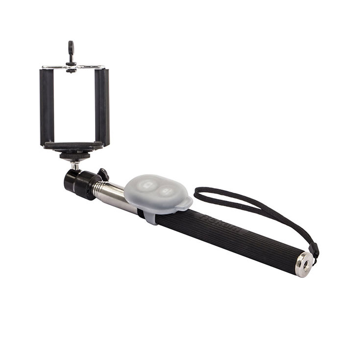 Rekam SelfiPod S-450B, Black беспроводной монопод для селфиS-450B Rekam SelfiPod S-450B, Black беспроводной монопод для селфиS-450BRekam SelfiPod S-450 - простое, и невероятно удобное устройство для создания фотографий в жанре селфи. Конструктивно новый гаджет представляет собой телескопическую «ручку-указку», но с более прочной конструкцией, способной выдержать как смартфон, так и фотокамеру весом до 500 гр. При помощи селфипода вы сможете не только запечатлеть себя в разнообразных ситуациях, но и создать по-настоящему оригинальные кадры.SelfiPod S-450 от Rekam подходит для смартфонов, работающих на базе Android и iOS.SelfiPod S-450 состоит из семи выдвижных секций из стали, диаметром от 18 до 10 мм. В сложенном состоянии длинна селфипода составляет всего 23 см, благодаря чему он с легкостью помещается в небольшой дамской сумочке. В разложенном состоянии максимальная длина составляет 118 см.Благодаря удобной силиконовой ручке и ремешку на запястье, селфипод удобно лежит в руке, и может активно использоваться в повседневной жизни.SelfiPod S-450 оборудован универсальной 3D «головой» с винтовым креплением 1/4 для фото или видео камеры. Поворотный механизм позволяет выбрать наиболее удобный угол наклона и поворота камеры. Спуск затвора осуществляется при помощи пульта дистанционного управления для фото или видеокамеры.Для крепления смартфона в комплект входит специальный кронштейн, позволяющий закрепить смартфоны с экраном до 6.Дополнительное винтовое крепление 1/4 в основании ручки позволяет закрепить селфипод на другом селфиподе, моноподе или штативе, что расширяет возможности съемки.В комплект SelfiPod S-450 входит Bluetooth-пульт, с двумя кнопками - для управления Android и iOS устройствами. Отдельный пульт управления придает дополнительную свободу в съемке. Вы можете установить камеру на удалении и снимать себя в полный рост или делать групповые портреты без использования режима автоспуск.