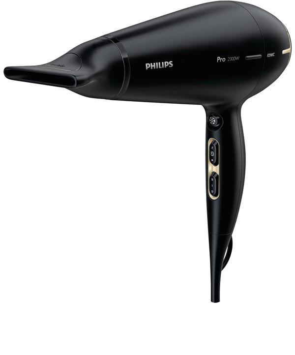 Philips HPS920/00 фенHPS920/00 Philips HPS920/00 фенHPS920/00Этот профессиональный фен мощностью 2300 Вт создает мощный поток воздуха. Удачное сочетание мощности и скорости помогает сократить время сушки и облегчить создание укладкиФункция холодного обдува используется всеми профессиональными парикмахерами. Кнопка холодного обдува Cold Shot обеспечивает подачу мощного потока холодного воздуха. Этот прием используется для фиксации укладкиЭтот тип мотора разработан специально для профессиональных фенов и обладает несколькими преимуществами. Срок его службы превышает срок службы обычных моторов на 50 %. Кроме того, этот мотор обеспечивает сверхмощный поток воздуха, благодаря которому время сушки сокращается на 55 % по сравнению с другими фенами с питанием от сети переменного токаСкорость воздушного потока в данной модели фена достигает 120 км/ч, что позволяет сократить время сушки на 50 % по сравнению с другими моделямиБлагодаря универсальной насадке-концентратору 6 мм для точной укладки и максимально бережного ухода и насадке 8 мм для финальной фиксации результат всегда будет идеальнымУникальная инновационная насадка-концентратор Style & Protect (6 мм) позволяет точно направить поток воздуха на прядь волос и обеспечивает дополнительную защиту. Во время укладки узкая насадка-концентратор может иногда касаться волос. За счет высокой температуры, которая иногда достигает 180С, возникает риск перегрева волос. В насадке-концентраторе Style & Protect предусмотрена уникальная технология: в случае излишнего перегрева открывается крышечка, встроенная в насадку, лишнее тепло рассеивается, волосы не повреждаются, а качество укладки остается на высоком уровнеТехнология ThermoProtect обеспечивает оптимальную температуру сушки волос и их дополнительную защиту от перегрева. Превосходные результаты достигаются при той же мощности воздушного потока, но более щадящим способомСистема ионизации обеспечивает сушку волос с антистатическим эффектом. Отрицательно заряженные ионы позволяют избежать статического электричества и улучшить общее состояние волос, а также способствуют закрытию волосяных чешуек, придавая волосам блеск и глянец. В результате волосы становятся прямыми, гладкими и шелковистыми.Керамический элемент излучает волны в дальнем инфракрасном диапазоне, создавая мягкое тепло, высушивающее волосы изнутри и защищающее их от перегрева, при этом скорость и эффективность устройства не снижаетсяСкорость и нагрев легко регулируются, что способствует созданию идеальной укладки. Шесть режимов обеспечивают полный контроль за процессом сушки волос, что очень удобно для создания аккуратной стильной укладкиШнур длиной 3 м подходит для салонов красоты и обеспечивает свободу и удобство использования в любом местеВ целях обеспечения профессиональных результатов изделие было тщательно проверено, на него распространяется гарантия сроком 5 лет.