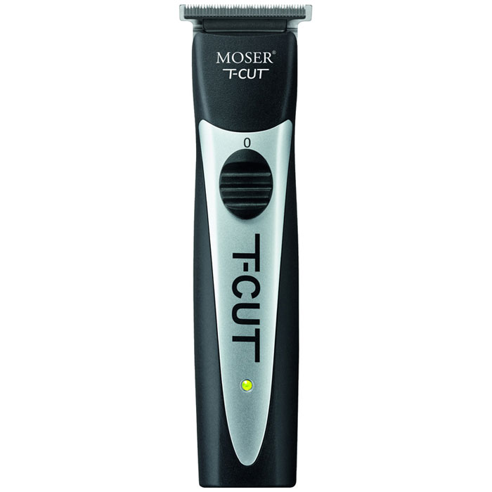 Moser T-Cut машинка для стрижки (1591-0070)1591-0070 Moser T-Cut машинка для стрижки (1591-0070)1591-0070Быстросъемный ножевой блок машинки для стрижки Moser T-Cutпозволяет проводить быструю очистку либо замену на другой ножевой блок. T-Cut идеален для работ, где важно максимальное прилегание к коже, для точных работ в шейно-воротниковой зоне, оформления бороды. Заряда аккумулятора хватает на час непрерывной автономной работы. Также устройство оснащено функцией быстрой зарядки в течение 120 минут и имеет светодиодный индикатор. Moser T-Cut необычайно тихий благодаря мотору постоянного тока с системой понижения шума.Питание: аккумулятор или сетьНапряжение: 100-240 В, 50-60 Гц Машинка для стрижки, машинка, зарядное устройство, щеточка, масло, инструкция Машинка для стрижки, машинка, зарядное устройство, щеточка, масло, инструкция