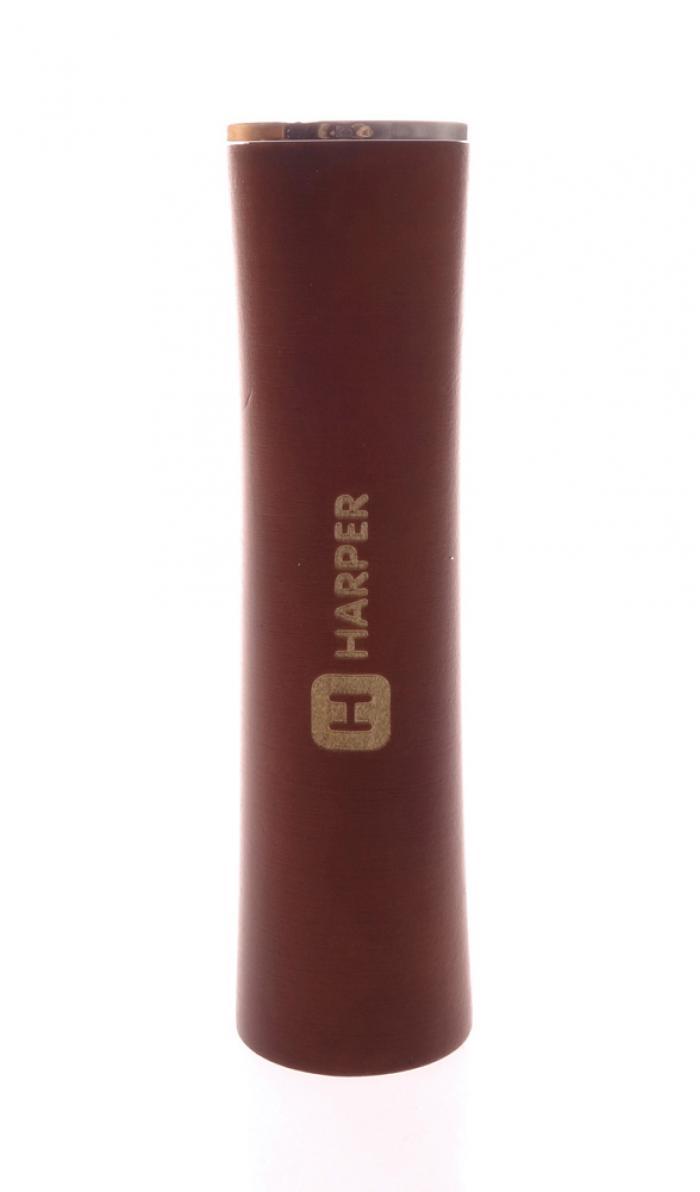 Harper PB-2600, Cherry внешний аккумуляторPB-2600 cherry Harper PB-2600, Cherry внешний аккумуляторPB-2600 cherryHarper PB-2600- современный мобильный внешний аккумулятор, подходящий для практически всех мобильных устройств. Его корпус выполнен из дерева, но выглядит устройство довольно стильно и элегантно.На боковых сторонахHarper PB-2600 есть два USB разъема, один из которых micro USB. Емкости аккумулятора достаточно чтобы зарядить несколько устройств, она составляет 2600 мАч. Благодаря, тому, что внешний аккумулятор компактен, он будет всегда у вас под рукой куда бы вы не решили отправиться.