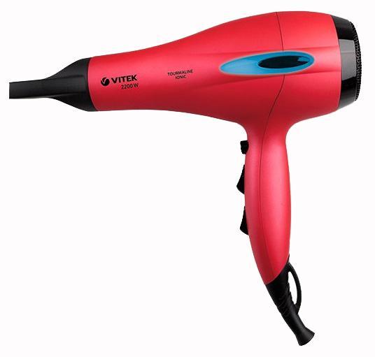 Vitek VT-2329(R) фенVT-2329(R) Vitek VT-2329(R) фенVT-2329(R)Новая модель фена VT- 2329 R– это уникальное сочетание стиля, функциональности и удобства работы. Глубокий коралловый цвет корпуса обязательно поднимет Вам настроение, а оптимальное количество полезныхфункций позволит легко высушить волосы, создать любые виды укладок и при этом сохранить здоровье волос. Одним из преимуществ компактного устройства является наличие инновационной технологии Tourmaline Ionic+ Ceramic Coating. Благодаря данной технологиив фене при нагревании образуются отрицательные ионы, которые запечатывают чешуйки волос, снимают статическое электричество и делают волосы гладкими как шелк.Еще одно преимущество фена VT- 2329 R - наличие LED-индикации,которая отображает режим работы фена «включен/выключен» и создает дополнительную привлекательность для модели. Удобно расположенный переключатель позволит легким движение пальца выбрать из шести режимов температуры и скоростей воздушного потока наиболее комфортный вариант для сушки и укладки волос. Благодаря узкому профессиональному концентратору Вы можете не просто быстро высушить волосы у корней, но также создать дополнительный объем и даже подкрутить кончики волос. Наличие режима подачи холодного воздуха позволит зафиксировать укладку на целый день. Для безопасной работы в фене предусмотрена специальная функция защиты от перегрева. Данная функция поможет избежать перегрева или воспламенения фена. Устройство также оснащено съемным фильтром, который можно легко чистить от пыли и волос. Феном невероятно комфортно пользоваться благодаря покрытию ручки soft-touch. Специальный материал приятен на ощупь и позволяет легко пользоваться устройством. Петелька для подвешивания обеспечивает удобство хранения, а шнур длиной 1,8 м - работу в полный рост.