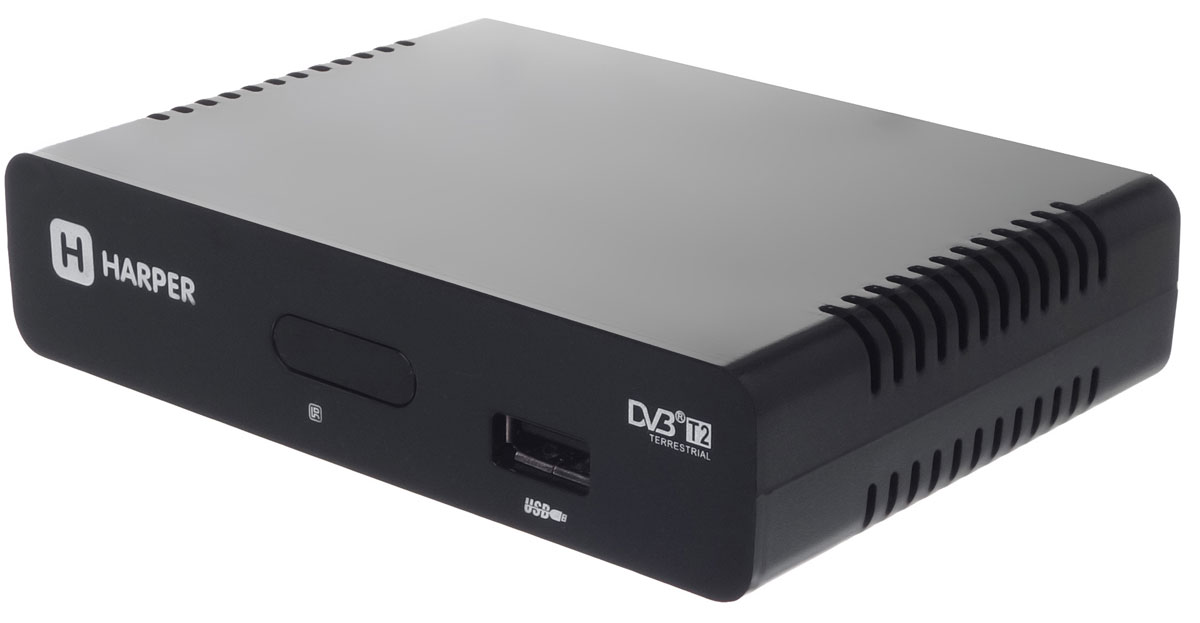 Harper HDT2-1005 телевизионный ресивер DVB-T2, BlackH00000557 Harper HDT2-1005 телевизионный ресивер DVB-T2, BlackH00000557Цифровой телевизионный ресивер Harper HDT2-1005. Встроенный телегид поможет вам определиться с выбором интересного сериала, фильма или передачи. Кроме того, любой фрагмент эфира может быть записан на внешний накопитель и воспроизведен в любое удобное для вас время. Также Harper HDT2-1005 может использован для воспроизведения мультимедийного контента. Поддерживаются практически все актуальные на сегодняшний день форматы, включая MKV-файлы. Harper HDT2-1005 имеет функцию родительского контроля. Цифровой телевизионный ресивер, пульт ДУ, батарейки, инструкция Цифровой телевизионный ресивер, пульт ДУ, батарейки, инструкция