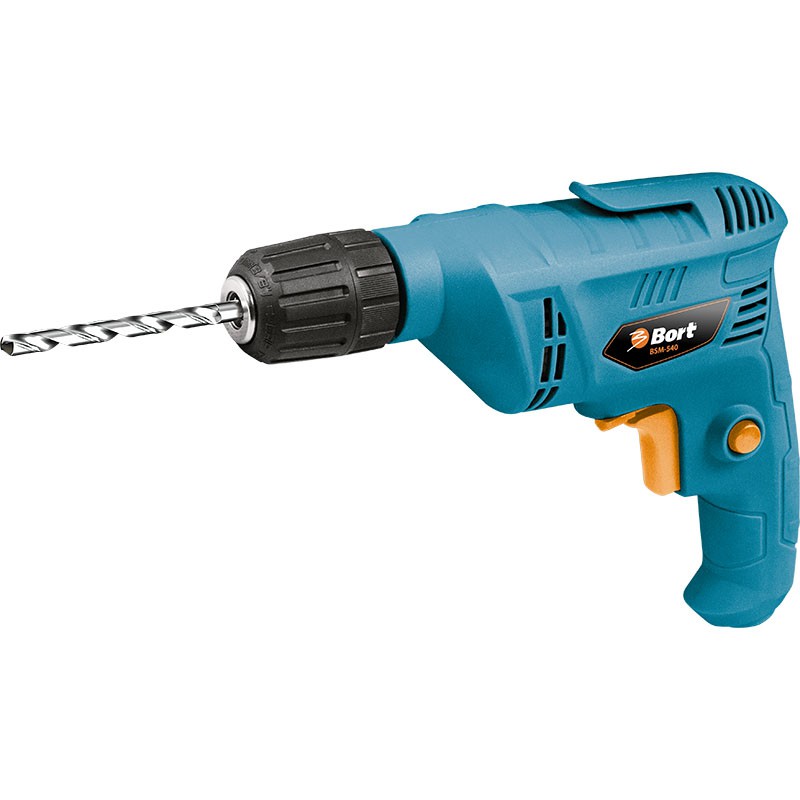 Дрель электрическая BSM-54098296556 Дрель электрическая BSM-54098296556Дрель Bort BSM-540 – простой и надежный помощник для строительных работ. Она отличается малым весом (всего 1,3 кг) и компактными размерами, так что вы можете работать в узких местах. Мощность в 450 Вт позволяет сверлить отверстия диаметром до 20 мм в дереве и до 10 мм в металле. Регулировка максимальной скорости вращения дает возможность при необходимости ограничить скорость для более точных работ. Как у любой современной дрели, есть функция реверса и быстрозажимной патрон. Кроме того, данная модель имеет одну важную особенность – вы можете повесить ее на ремень! На корпусе имеется скоба для крепления специально на ремне, которая не раз выручит вас.Функциональные особенности: Быстрозажимной патрон ;функция реверса ;регулировка максимальной скоростиКонструктивные особенности: Дополнительный комплект щеток;скоба для крепления на ремне
