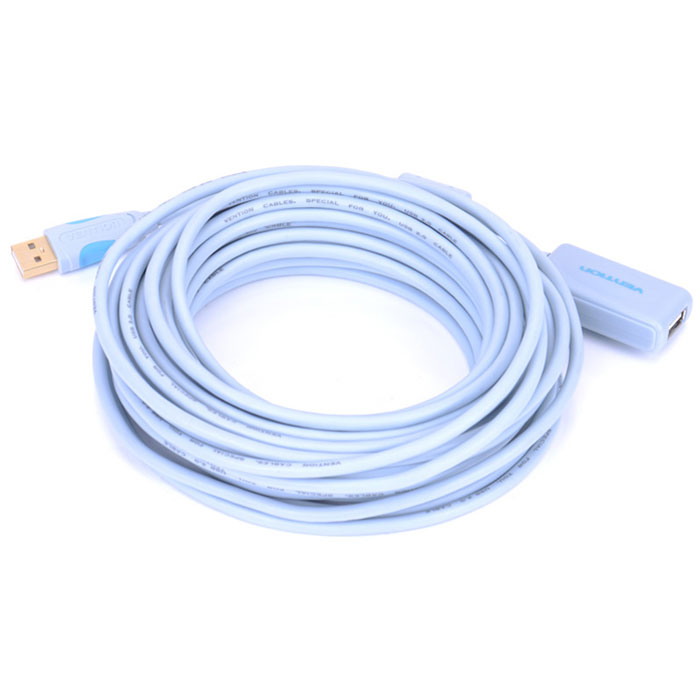 Vention USB 2.0 AM/AF кабель-удлинитель с усилителем (5 м)VAS-C01-S500 Vention USB 2.0 AM/AF кабель-удлинитель с усилителем (5 м)VAS-C01-S500Внешний интерфейсный кабель Vention USB 2.0 AM/AF предназначен для синхронизации и передачи данных периферийных устройств и их компонентов с разъемом USB, в основном используется, как удлинитель. Ферритовое кольцо увеличивает индуктивность проходящего, через него участка кабеля в несколько сотен/тысяч раз, что обеспечивает подавление помех. Чип - усилитель обеспечивает бесперебойную, непрерывную работу по всей длине кабеля при передаче сигнала.Пропускная способность интерфейса: до 480 Мбит/сек.Совместимость: USB 1.1Тип оболочки: ПВХ - экранированный (фольга)Сечение жилы: 24/28AWG