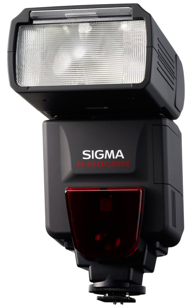 Sigma EF 610 DG Super EO-ETTL2 фотовспышка для Canon610 DG Super EO-ETTL2, Canon Sigma EF 610 DG Super EO-ETTL2 фотовспышка для Canon610 DG Super EO-ETTL2, CanonЭлектронная многофункциональная вспышка Sigma EF 610 DG Super EO-ETTL2 с ведущим числом 61 создана для работы с зеркальными фотокамерами Canon. Полностью автоматическая с TTL управлением экспозиции вспышка оснащена функцией автоматического зуммирования при изменении фокусных расстояний от 24 мм до 105 мм. Головка вспышки вращается в вертикальной плоскости от -7° до 90° и в горизонтальной от -90° до 180°. Доступны функции синхронизации по задней шторке затвора, моделирования света и возможность регулировки мощности. Вспышка имеет ЖК-дисплей и может дистанционно применяться как управляющая, так и ведомая при использовании нескольких вспышек.