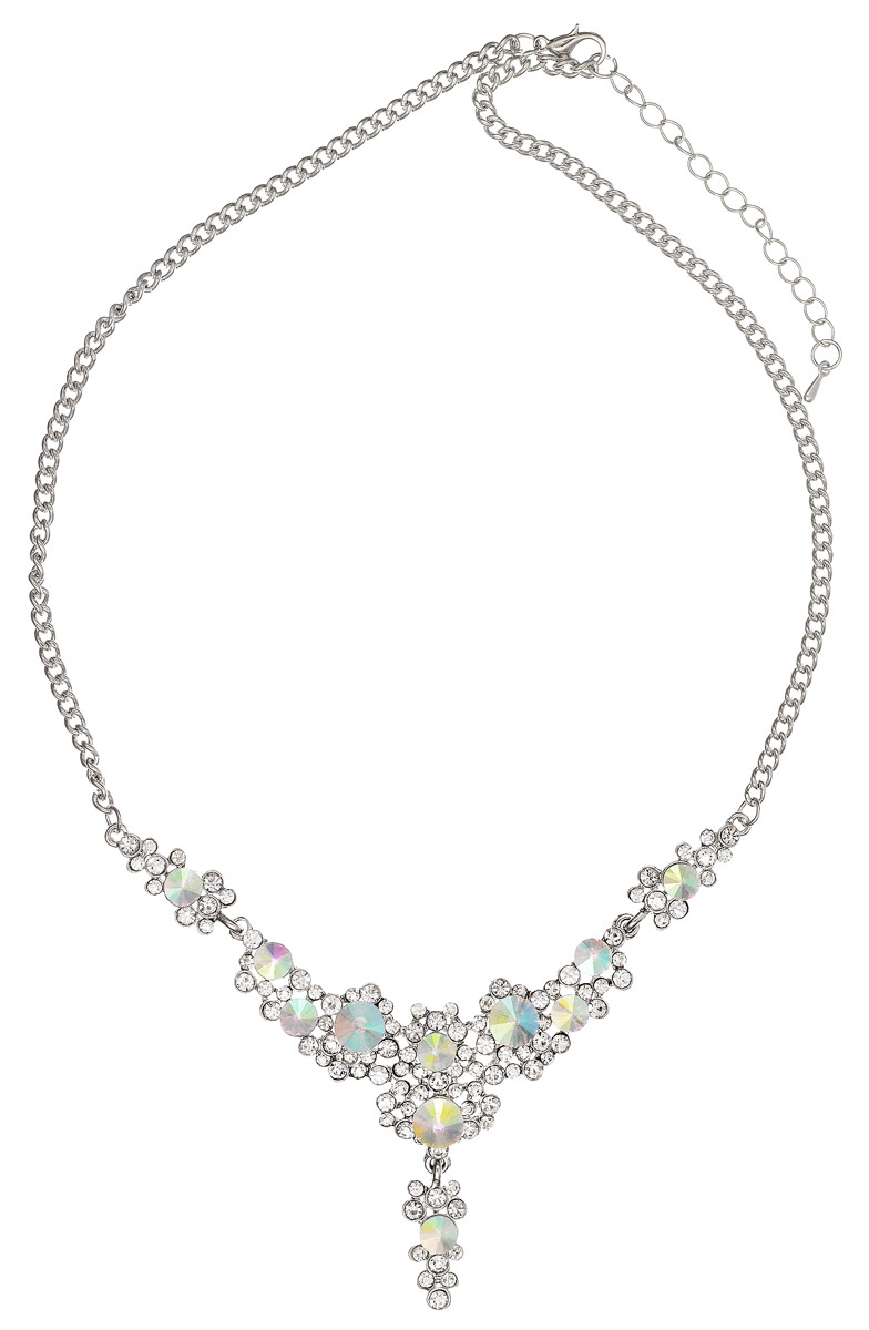 Колье Fashion House, цвет: серебряный. FH32183Колье (короткие одноярусные бусы) Колье Fashion House, цвет: серебряный. FH32183Колье (короткие одноярусные бусы)Стильное колье Fashion House не оставит равнодушной ни одну любительницу модных и необычных украшений. Колье представляет собой тонкую цепочку с оригинальным плетением, дополненную массивной подвеской. Подвеска выполнена из металла, в виде изящной композиции украшенной стразами разных размеров. Колье имеет надежную застежку-карабин с регулирующей длину цепочкой.Такое украшение позволит вам с легкостью воплотить самую смелую фантазию и создать собственный, неповторимый образ.