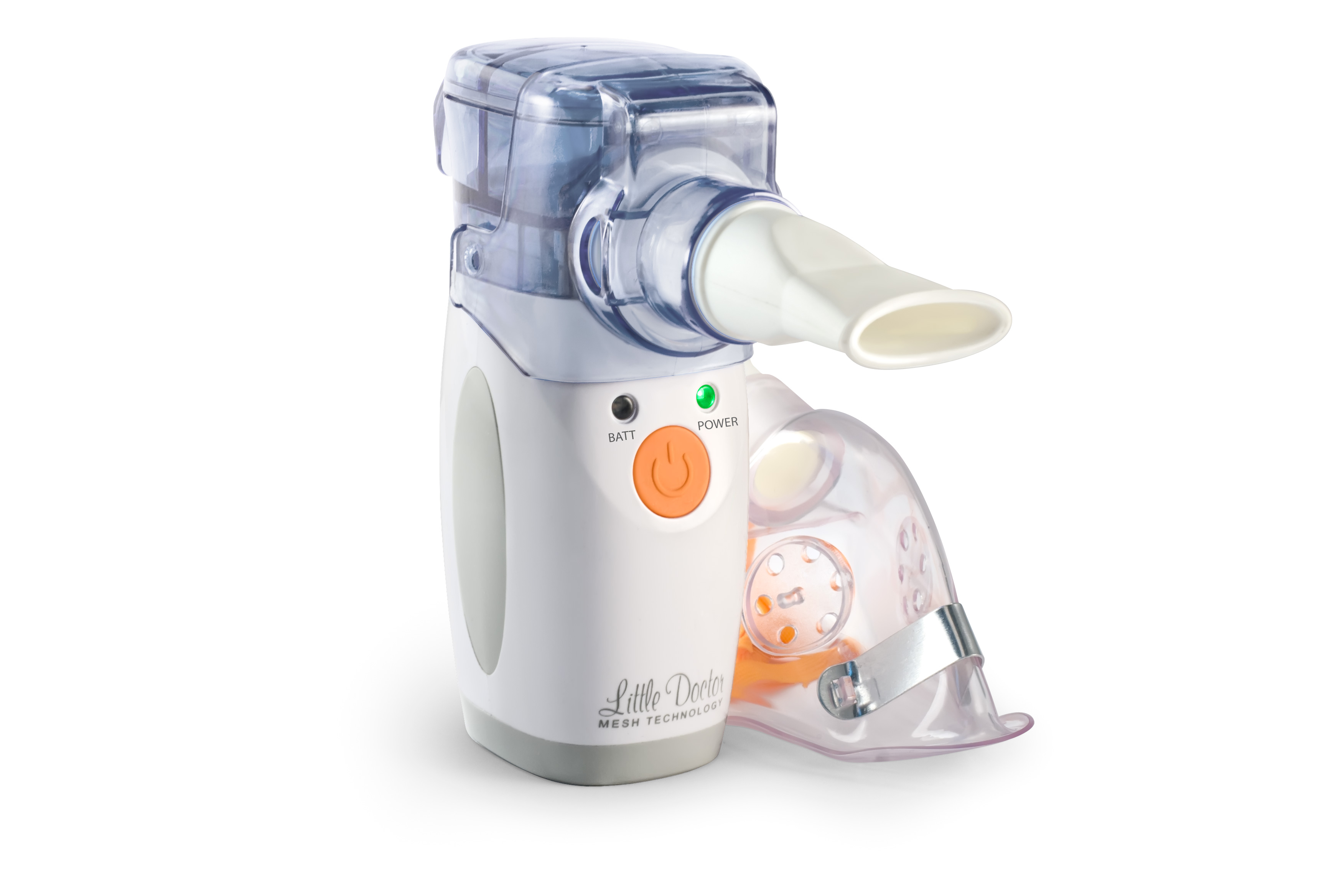 Little Doctor Ингалятор МЭШ LD-207U0001483 Little Doctor Ингалятор МЭШ LD-207U0001483Меш-ингалятор LD-207U портативный, очень маленький и легкий. Его вес составляет всего 300 граммов. Прибор работает как от электрической сети, так и от пальчиковых батареек, а это очень удобно в дороге или в общественных местах.Тихий. Уровень шума не поднимается выше 50 дБ, что сравнимо с разговором средней громкости. Компрессорные ингаляторы работают очень шумно, а это становится проблемой, если речь идет о маленьком ребенке. А LD-207U малыш вряд ли испугается.Широкопрофильный. Можно использовать все лекарства, рекомендуемые врачами и фармацевтическими компаниями для небулайзерной терапии. Это значит, что в отличии от ультразвуковых ингаляторов, можно использовать и гормональные препараты, антибиотики, антисептики, минеральные воды и другие средства.Удобный. Ингалятор отлично работает от двух пальчиковых батареек. Значит, нет проблем с путешествиями и поездками! Кроме того, это один из очень немногих ингаляторов, которые можно держать не строго вертикально в процессе терапии, а отклоняя на 45*. Это дает возможность проводить процедуру лежа, что тоже является важным, особенно при регулярном использовании прибора. Также ингалятор может работать от электрической сети (в комплекте сетевого адаптера нет).Данный прибор создан на основе современной меш - технологии, и сочетает достоинства компрессорных и ультразвуковых приборов, в то же время исключая их недостатки. Меш-ингалятор LD-207U способен создавать частицы, средний размер которых равен 5,8 мкм. Это стало возможно благодаря сетчатой мембране и ультразвуковому генератору низкой частоты. Ингалятор не разрушает лекарство, значит можно быть уверенным в эффективности лечения. Комплект поставки:Основной блокИнгаляционная камераПереходник для мундштукаПереходник для маскиМаска взрослаяМаска детскаяМаска маленькая детскаяМундштук2 батарейкиСумочкаРуководство по эксплуатацииГарантийный талон