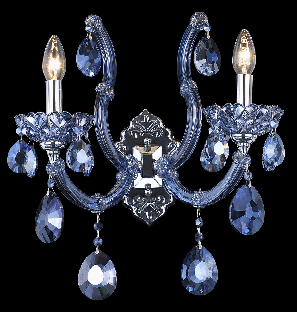Бра Natali Kovaltseva, 2 х E14, 60W, цвет: хром. 10651/2WMilano 10651/2W CHROME, SAPPHIRE Бра Natali Kovaltseva, 2 х E14, 60W, цвет: хром. 10651/2WMilano 10651/2W CHROME, SAPPHIREВ коллекциях NATALI KOVALTSEVA представлены разные стили – от классики до хайтека. Дизайн и технологическая составляющая продукции разрабатывается в R&D центре компании, который находится в г. Дюссельдорф, Германия. При производстве нашей продукции используются высококачественные и эксклюзивные материалы: хрусталь ASFOR, муранское стекло, перламутр, 24-каратное золото, бронза. Производство светильников соответствует стандарту системы менеджмента качества ISO 9001-2000. На всю продукцию ТМ Natali Kovaltseva распространяется гарантия.