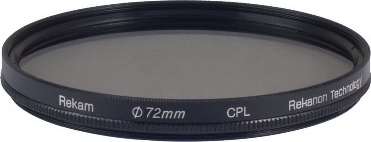 Rekam RF-CPL72 поляризационный фильтр, 72 мм1601002231 Rekam RF-CPL72 поляризационный фильтр, 72 мм1601002231Светофильтры Rekam - это надежный и удобный инструмент для работы профессиональных фотографов. С их помощью можно создавать фотоматериалы, которые невозможно получить обработкой на компьютере. Компания Rekam предлагает большой ассортимент светофильтров, актуальных для цифровой фото и видеосъемки.Поляризационный CPL:Циркулярный поляризационный фильтр предназначен для уменьшения бликов и отражений от воды и других поверхностей.- Усиливает цвета.- Уменьшает контраст между небом и землей.- Сокращает количество света, попадающего на матрицу фотоаппарата на 1-3 ступени.ОСОБЕННОСТИ ФИЛЬТРОВ CPL СЕРИИ Z PRO SLIM:- Ультратонкий профиль.- Специальное черное антибликовое покрытие оправы фильтра.- Оптическое стекло фильтра покрыто специальным составом в 16 слоев, который снижает потери света при отражении от поверхности фильтра.- Водоотталкивающее покрытие.