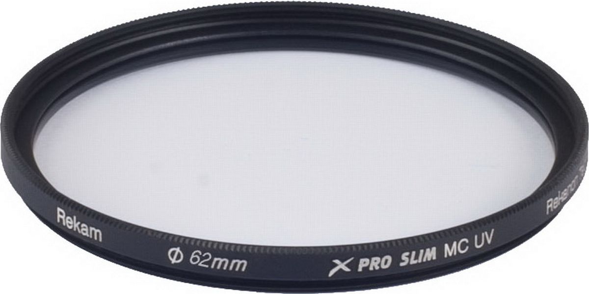 Rekam X Pro Slim UV MC UV 62-SMC16LC ультрафиолетовый тонкий фильтр, 62 мм1601002416 Rekam X Pro Slim UV MC UV 62-SMC16LC ультрафиолетовый тонкий фильтр, 62 мм1601002416Ультрафиолетовые фильтры серии Rekam X Pro Slim с многослойным просветлением предназначены для защиты объектива от ультрафиолетовых лучей, пыли и грязи. Рекомендуется для профессиональных фотографов.Особенности серии:Ультратонкий профиль;Специальное антибликовое покрытие оправы фильтра;Оптическое стекло фильтра покрыто специальным составом в 16 слоев, который снижает потери света при отражении от поверхности фильтра;Водоотталкивающее покрытие.