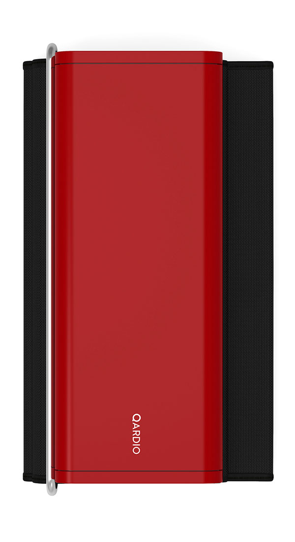 Qardio Прибор цифровой для измерения давления QardioArm Lightning Red (A100-ILR)A100-ILR Qardio Прибор цифровой для измерения давления QardioArm Lightning Red (A100-ILR)A100-ILRQardioArm - это изящный умный монитор артериального давления, транслирующий измерения давления и пульса на ваш смартфон на базе iOS или Android, используя беспроводной стандарт Bluetooth Smart. В связке с функциональным и качественно локализованным мобильным приложением QardioArm - это идеальный спутник для людей, тщательно следящих за состоянием своего здоровья. Компактный минималистичный дизайн, беспроводная синхронизация, совместимость с Apple Health, S Health и другими экосистемными решениями, специальные режимы для релаксации и более точных измерений, возможность автоматически отправлять данные вашему лечащему врачу и членам семьи - эти ключевые преимущества делают QardioArm самым удобным решением в сравнении с другими цифровыми тонометрами. Высокая точность измеренийQardioArm измеряет ваше систолическое и диастолическое давление, пульс, и отслеживает наличие аритмии. Высокой точности монитора артериального давления QardioArm доверяют профессионалы. В отдельных случаях вы можете активировать функцию автоматического тройного измерения с выводом средних значений. Это позволит получить максимально точные данные. Компактный и аккуратный дизайнДизайн монитора артериального давления QardioArm разработан специально для тех, кому важно иметь этот прибор под рукой всегда, где бы вы ни находились, и использовать даже без доступа к электросети. Вы просто можете положить его во внутренний карман вашего пиджака или польто. Так же вы можете привязывать каждое измерение к текущей геолокации. Это позволит вам анализировать, как смена обстановки или часового пояса влияет на ваше состояние. Полезные функцииУстанавливайте цели и напоминания, ведите журнал измерений с заметками и привязкой к геолокации, отслеживайте проявления аритмии. Простая визуализация ваших данных позволит сразу после измерения понять, на сколько ваше давление отклоняется от норм, принятых Всемирной Организацией Здравоохранения, и в какой зоне риска находитесь. Специальный Релакс режим активирует слайд-шоу во время измерений. Вы можете использовать свои фотоальбомы или встроенные в приложение библиотеки красочных пейзажей. Приложение Qardio содержит в себе множество удобных и интерактивных функций, которые делают QardioArm крайне комфортным и простым в использовании. Простая настройкаQardioArm работает в паре с приложением Qardio на вашем смартфоне или планшете. Синхронизация устройств осуществляется при помощи беспроводной технологии Bluetooth Smart. Просто прикоснитесь смартфоном к вашему QardioArm, и он включится. Первая настройка производится так же легко. Приложение встретит вас пошаговой инструкцией на русском языке. Удобство в использованииРезультаты всех ваших измерений астоматически сохраняются в приложении и синхронизируются с защищенным облаком Qardio. Это гарантирует безопасность и сохранность ваших данных. Доступно несколько вариантов визуализации данных, включая подробные графики. Один QardioArm может синхронизироваться с 8 разными смартфонами - вы можете легко пользоваться им всей семьей, не переживая, что данные разных пользователей перепутаются. Результатами можно делиться в автоматическом или ручном режиме с вашими близкими или врачами. СовместимостьQardioArm полностью совместим с экосистемой Apple, включая iPhone и Apple Watch и синхронизируется с сервисом Apple Health. Также поддерживается синхронизация с S Health на ваших Android устройствах, включая Android Wear.