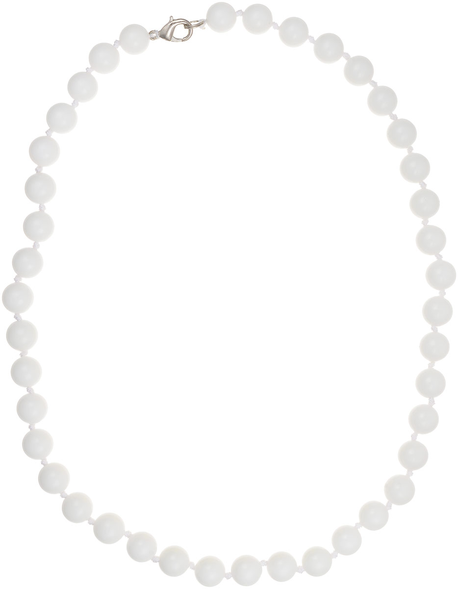 Бусы Art-Silver, цвет: белый, длина 50 см. КХ10-50-257Бусы-нитка Бусы Art-Silver, цвет: белый, длина 50 см. КХ10-50-257Бусы-ниткаБусы Art-Silver выполнены из белоснежного кахолонга, нанизанного на текстильную нить. Украшение имеет удобный замок-карабин из бижутерного сплава.Бусины диаметром 11 мм из натурального кахолонга, который также называют калмыцким агатом, имеют благородный белый цвет, который превосходно подойдет как к вечерним, так и к повседневным нарядам.