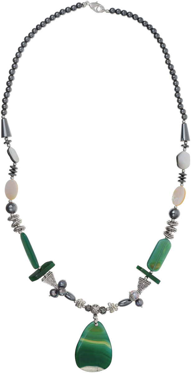 Колье Taya, цвет: зеленый. T-B-12724Колье (короткие одноярусные бусы) Колье Taya, цвет: зеленый. T-B-12724Колье (короткие одноярусные бусы)Стильное колье Taya выполнено из гипоаллергенного бижутерного сплава. Бусы-колье имеют надежную застежку-карабин сзади. Хризолит имеет историю, которая началась еще до нашей эры, он дает защиту от необдуманных поступков, направляет на верное принятие решения.