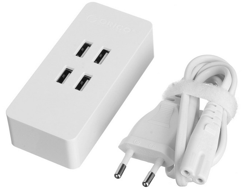 Orico DCV-4U-EU, White зарядное устройствоORICO DCV-4U-EU-WH Orico DCV-4U-EU, White зарядное устройствоORICO DCV-4U-EU-WHOrico DCV-4U способен самостоятельно определить подключённое к нему устройство и подобрать лучшие выходные параметры силы тока (до 2,4 А) и напряжений для быстрой и безопасной зарядки. Благодаря современным компонентам Orico DCV-4U получил высокий КПД в 85%. Зарядное устройство оборудовано защитой от перегрева, скачков напряжений в сети и превышения мощности зарядки.Красивый и минималистичный дизайн зарядного устройства Orico DCV-4U будет отлично смотреться в любом интерьере.