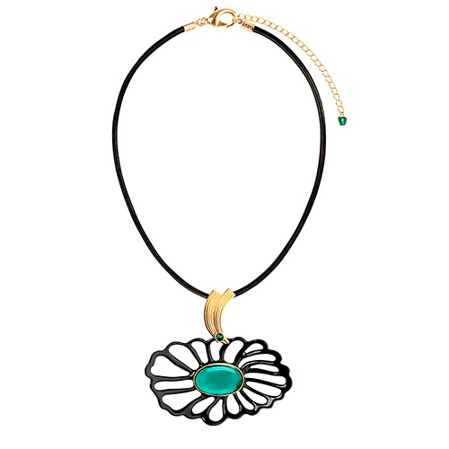 Кулон Lalo Treasures, цвет: бирюзовый, черный. P453239890|Колье (короткие одноярусные бусы) Кулон Lalo Treasures, цвет: бирюзовый, черный. P453239890|Колье (короткие одноярусные бусы)Кулон Lalo Treasures выполнен из сплава ювелирной смолы в виде подвесного элегантного цветка. Кулон дополнен жгутом, который застегивается на замок-карабин. Длина изделия регулируется за счет дополнительных звеньев.Кулон Lalo Treasures поможет дополнить любой образ и привнести в него завершающий штрих.