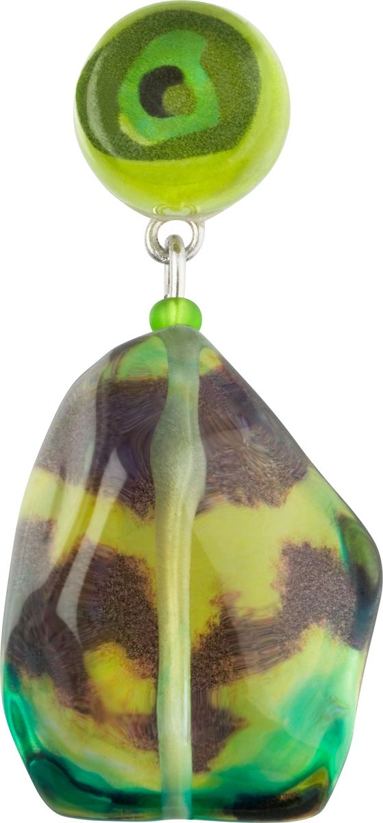 Серьги Lalo Treasures, цвет: зеленый. E3502/2Серьги-кольца Серьги Lalo Treasures, цвет: зеленый. E3502/2Серьги-кольцаОригинальные серьги Lalo Treasures изготовлены из металлического сплава, дополнены декоративными элементами из ювелирной смолы.Изделие застегивается на замок-гвоздик с крепкой заглушкой, который надежно зафиксирует серьги.Стильные серьги не оставят равнодушной ни одну любительницу изысканных украшений и помогут создать собственный неповторимый образ.