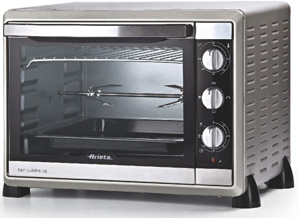 Ariete 975 мини-печь71222975 Ariete 975 мини-печь71222975Ariete 975 - многофункциональная духовка с внутренним объёмом 30 л, четырьмя режимами работы, конвекцией и термостатом.Мини-печь оснащена таймером на 120 минут и зуммером, который оповестит о завершении программы. Температура регулируется от 0 до 230°С. Предусмотрено четыре режима нагрева: гриль, вертел, размораживание и нижний нагрев, которые позволяют готовить самые разнообразные блюда.Прозрачная дверца дает возможность наблюдать за процессом, находясь на безопасном расстоянии. В комплект входит решётка для гриля, вертел для приготовления хрустящей курочки и противень для запекания с ручкой.