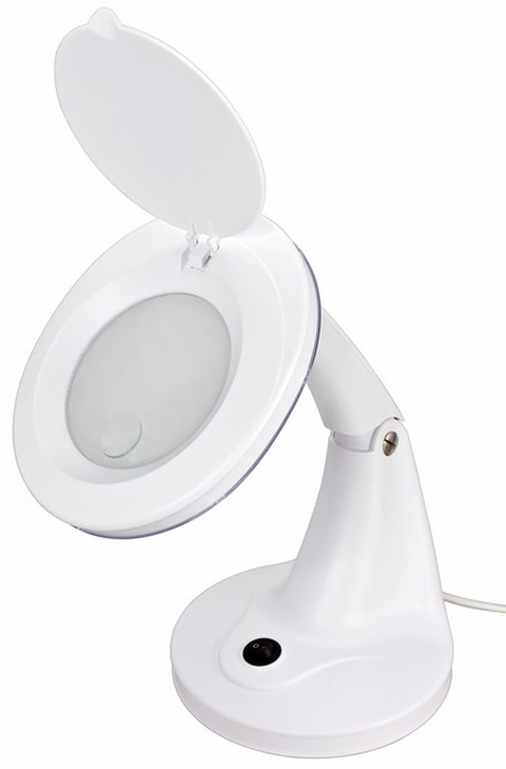 Лупа настольная малая 3Х +дополнительная 12Х с подсветкой 60 LED, белая Rexant31-0243 Лупа настольная малая 3Х +дополнительная 12Х с подсветкой 60 LED, белая Rexant31-0243Лупа настольная малая 3Х +доп.12Х с подсветкой 60 LED, белая REXANT предназначена для визуального увеличения различных мелких предметов или их фрагментов. Она используется в косметологии, в тату салонах, при выполнении ювелирных и радиомонтажных работ, при ремонте часов, в биологии и медицине, в швейном и вышивальном деле, для организации труда людей со слабым зрением, а также для других работ, где требуется дополнительное увеличение и подсветка рабочего поля. Такая оптическая система состоит из линзы, корпуса и бестеневой подсветки.ОСНОВНЫЕ ПРЕИМУЩЕСТВА:1. Линза изготовлена из стекла. Обеспечит наиболее четкое изображение с минимальным уровнем искажения;2. Бестеневая всесторонняя подсветка предмета. Возможна работа в условиях отсутствия внешнего освещения;3. Увеличенный срок службы. Достигается за счет использования светодиодной (LED) подсветки;4. Удобный эргономичный корпус, обеспечит хорошую устойчивость на поверхности;5. Экономия электроэнергии. Потребляет в рабочем состоянии 5Вт;6. Встроенный электронный блок управления, благодаря которому, лампа излучает ровный свет без мерцания;7. Откидная защитная крышка линзы. Защитит линзу от повреждения и пыли;8. Линза с трехкратным увеличением имеет область с 12-ти кратным увеличением. Это позволит детально рассмотреть фрагмент предмета.ТЕХНИЧЕСКИЕ ХАРАКТЕРИСТИКИ:- размер линзы: 100мм;- оптическая сила линзы: 3+12 диоптрий - 3D+12 (увеличение 1.75 раза + 7 раз);- источник света: 60 светодиодов (LED) расположенных по кругу;- потребляемая мощность подсветки: 5Вт;- цвет корпуса: белый;- напряжение питания: АС 220-240В, 50Гц;- размер коробки: 60x50x41см.Лупа с подсветкой REXANT необходима не только любому специалисту для выполнения работ с высокой точностью и безопасностью для клиента, но также она будет незаменимым прибором в быту.
