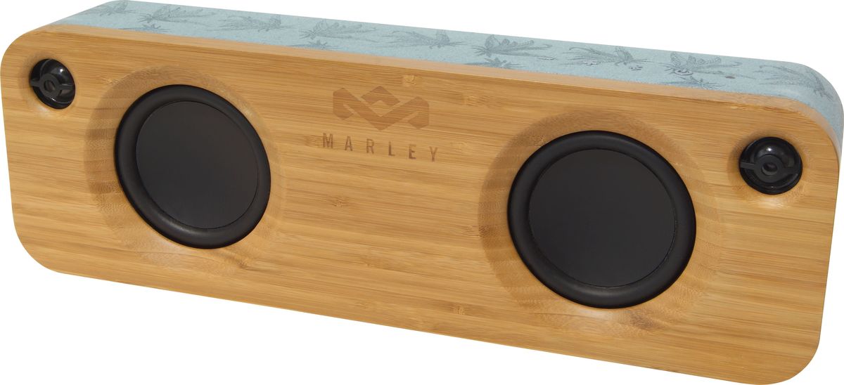 House of Marley Get Together, Blue Hemp портативная акустическая системаEM-JA006-BH-WW House of Marley Get Together, Blue Hemp портативная акустическая системаEM-JA006-BH-WWGet Together - это стильная портативная акустическая Bluetooth система с премиальным звуком. Дизайнерская акустика выглядит эффектно за счет микса экологически чистых материалов: передняя и задняя панели выполнены из бамбука, а по периметру корпус обтянут прочной фирменной тканью Rewind. Два встроенных низкочастотных динамика и два высокочастотных динамика выдают исключительно высокое качество звучания. Фазоинвертер придает насыщенности и глубины нижним частотам. Литий-ионный аккумулятор позволяет наслаждаться качественным звуком до 8ч без подзарядки и ко всему прочему, заряжать ваши мобильные устройства с помощью USB-порта. Встроенный микрофон позволяет использовать колонку в качестве устройства громкой связи. Функциональные особенности: 2 ВЧ динамика + 2 НЧ динамика + фазоинвертор. Встроенный микрофон. Выход на наушники. С помощью USB порта возможно заряжать мобильные устройства. Материал корпуса: Бамбук, фирменная ткань Rewind. Комплектация: Портативная колонка, адаптер питания, сменные штекеры под розетки US/EU/UK/AU, USB кабель, инструкция. Размеры, мм: 400 x 82,5 x 130. Размер упаковки (ДхШхВ), см: 485 x 130 x 130. Вес, г: 2700. Вес в упаковке, г: 3200.